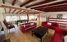Villa avec piscine intérieure